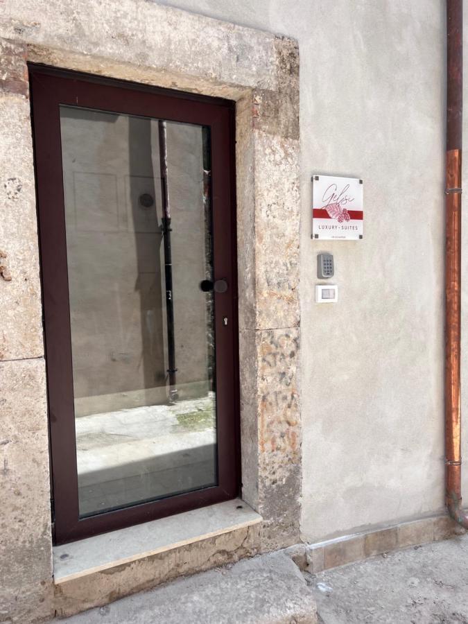 Gelsi Luxury Suites Sora Exterior foto